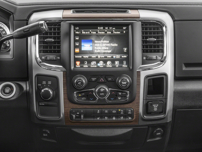 2017 RAM 2500 Laramie Crew Cab 4x4 6'4' Box