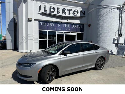 2015 Chrysler 200 S