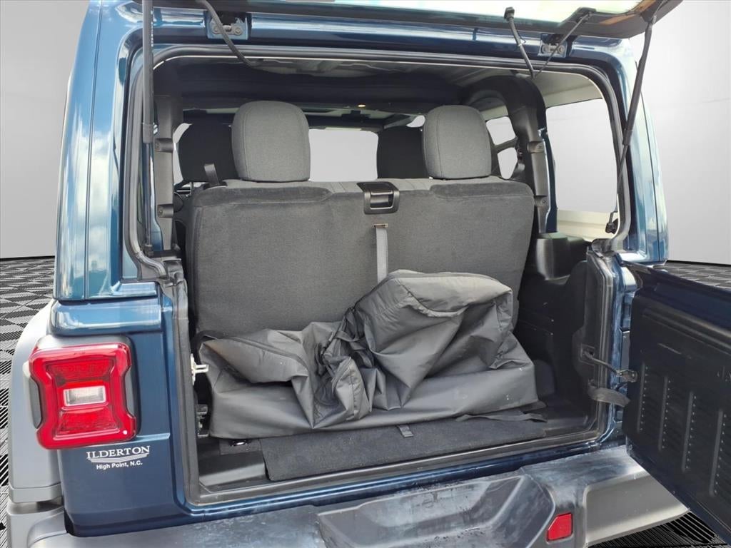 2025 Jeep Wrangler 2-Door Rubicon 4x4