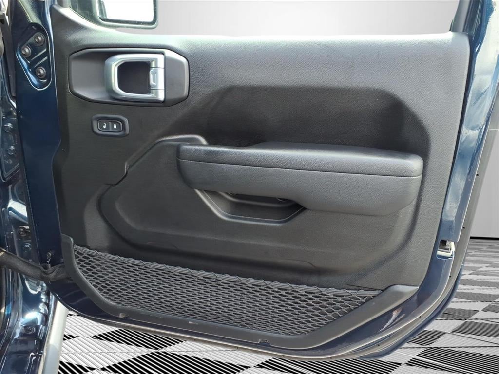 2025 Jeep Wrangler 2-Door Rubicon 4x4
