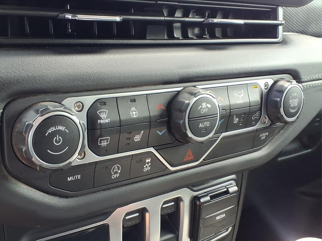 2025 Jeep Wrangler 2-Door Rubicon 4x4