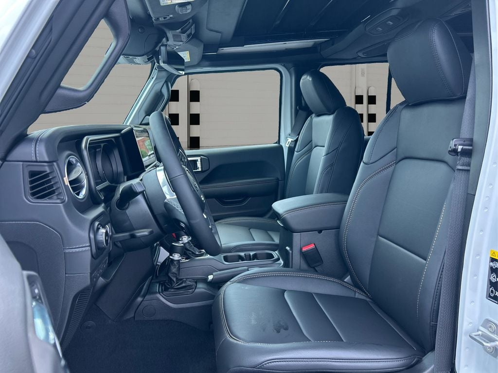 2025 Jeep Wrangler WRANGLER 4-DOOR SAHARA