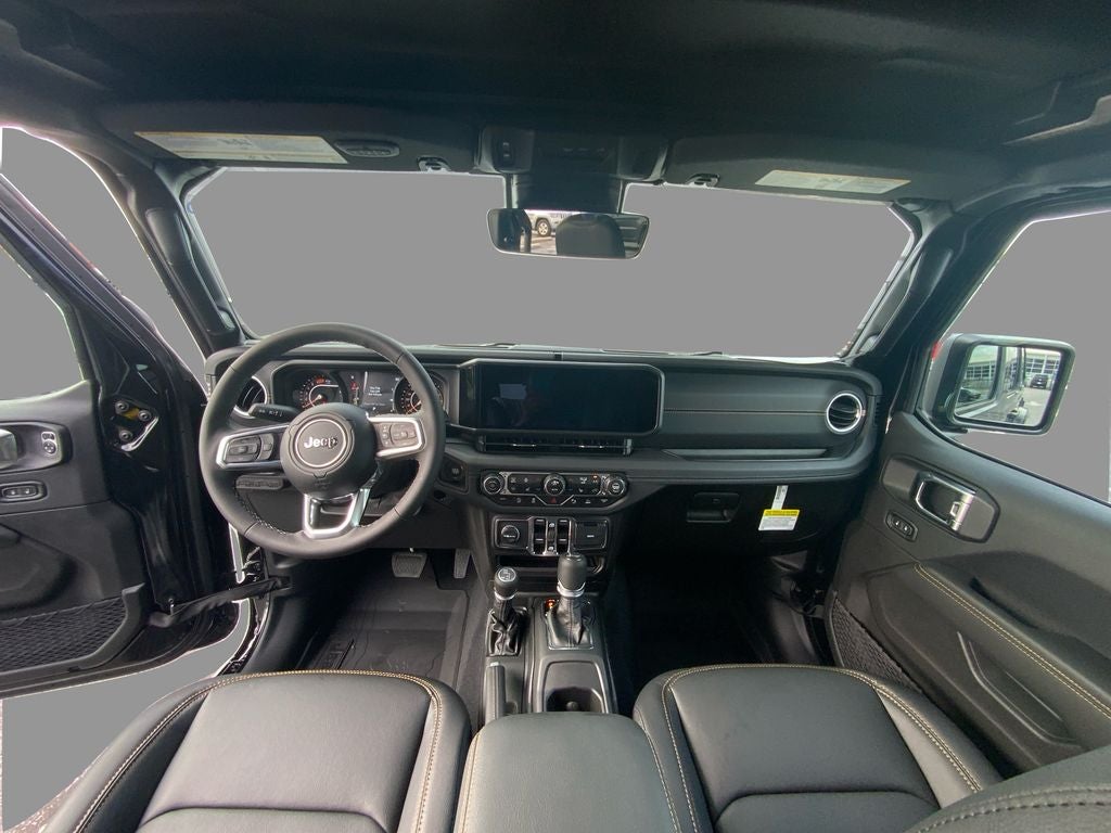 2025 Jeep Wrangler WRANGLER 4-DOOR SAHARA