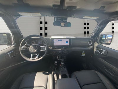 2025 Jeep Wrangler WRANGLER 4-DOOR SAHARA