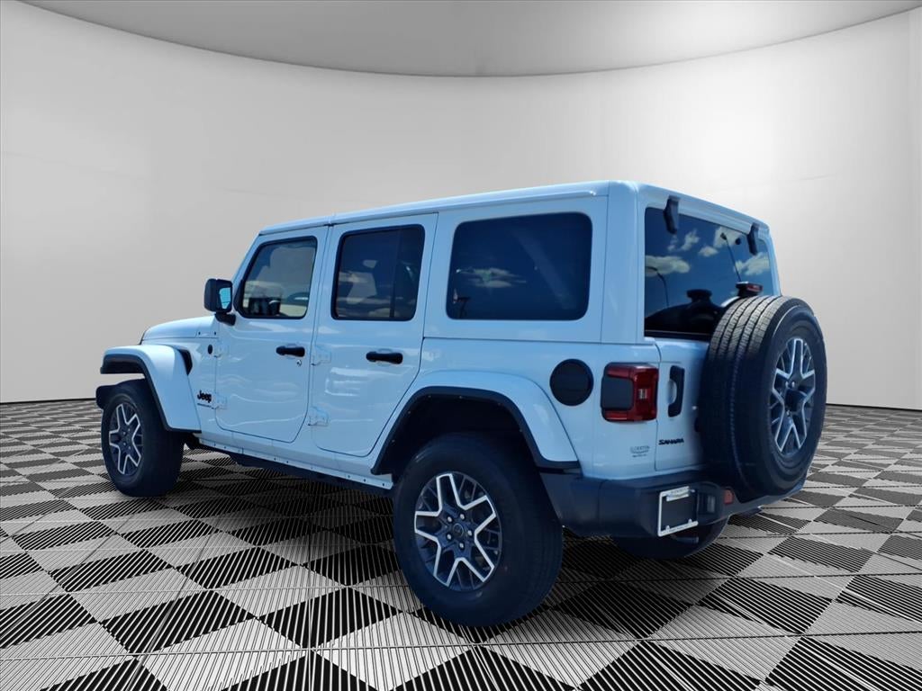 2025 Jeep Wrangler 4-Door Sahara 4x4
