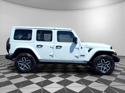 2025 Jeep Wrangler 4-Door Sahara 4x4