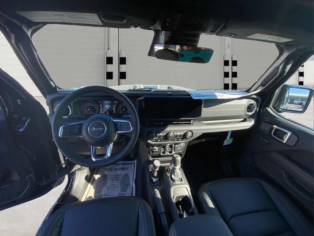 2025 Jeep Wrangler WRANGLER 4-DOOR SAHARA