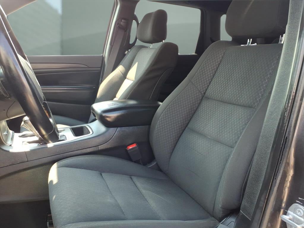 2021 Jeep Grand Cherokee Laredo E 4x2