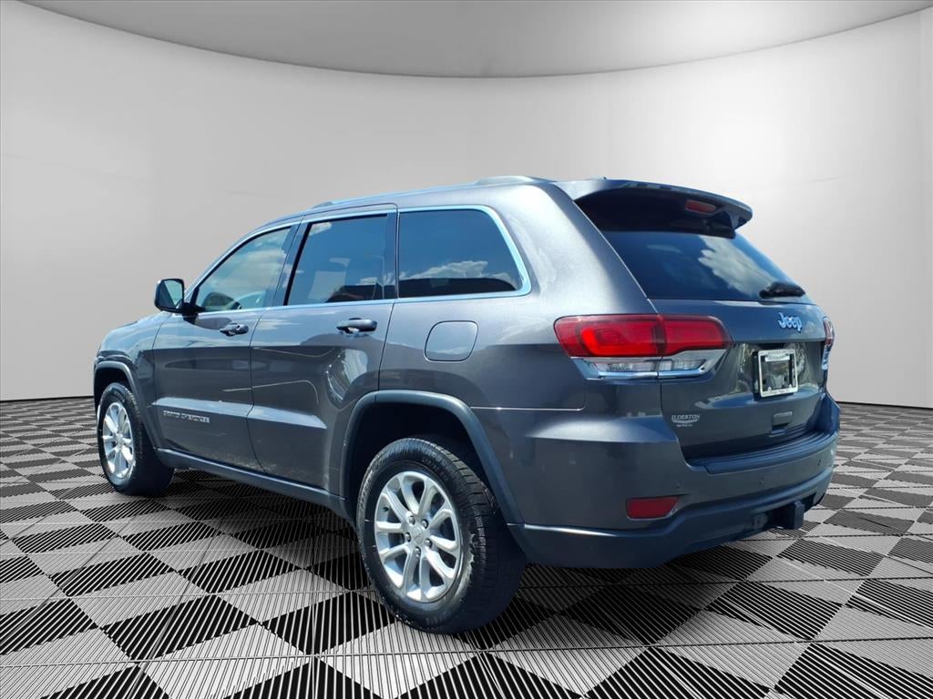 2021 Jeep Grand Cherokee Laredo E 4x2
