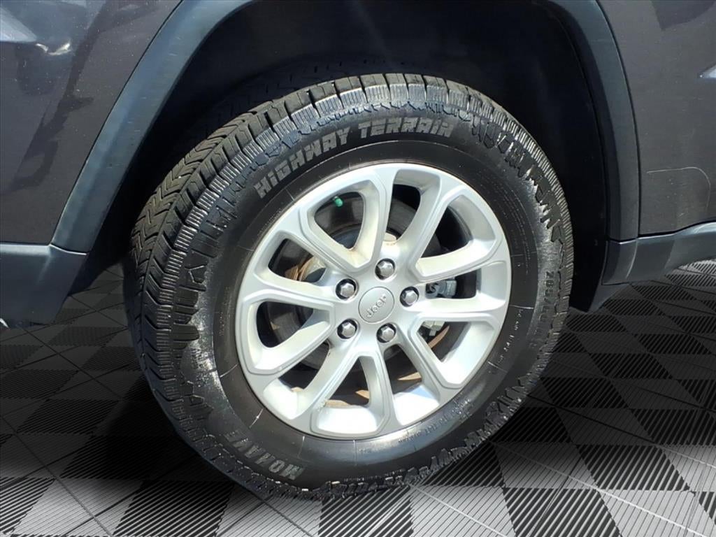 2021 Jeep Grand Cherokee Laredo E 4x2