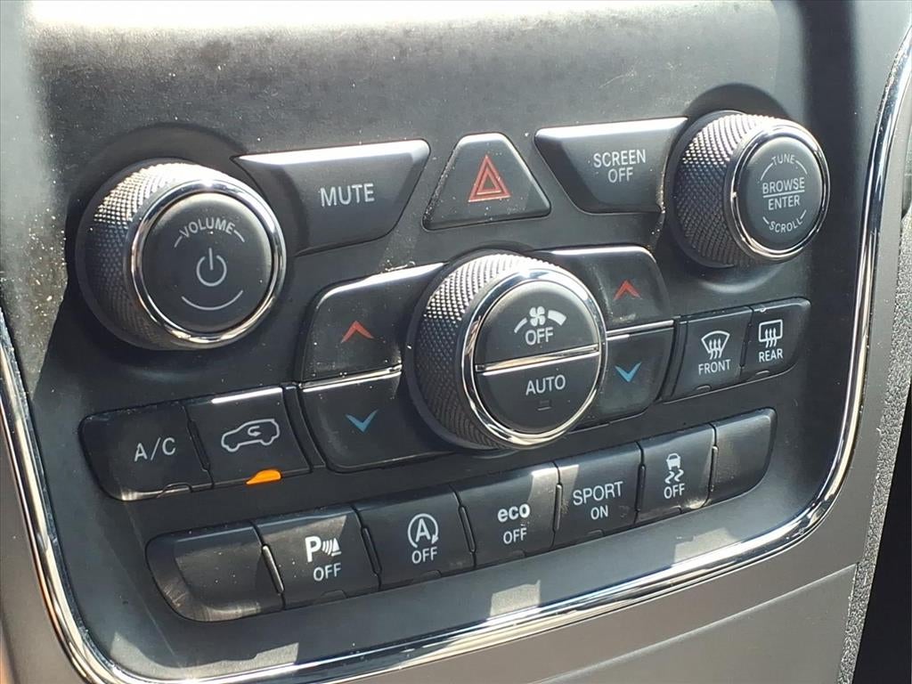 2021 Jeep Grand Cherokee Laredo E 4x2
