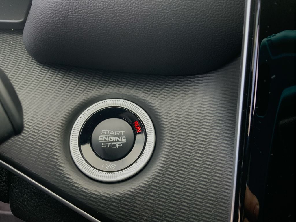 2025 Jeep Grand Cherokee GRAND CHEROKEE LAREDO X 4X2