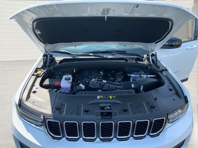 2025 Jeep Grand Cherokee GRAND CHEROKEE LAREDO X 4X2