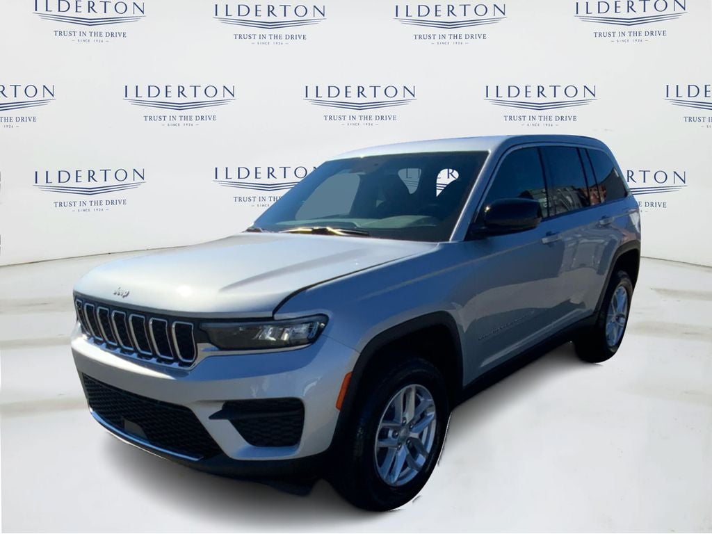 2025 Jeep Grand Cherokee GRAND CHEROKEE LAREDO X 4X2