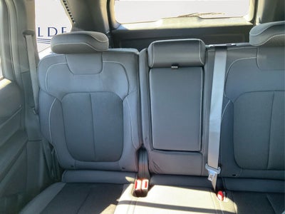 2025 Jeep Grand Cherokee GRAND CHEROKEE LAREDO X 4X2