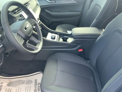 2025 Jeep Grand Cherokee GRAND CHEROKEE LAREDO X 4X2