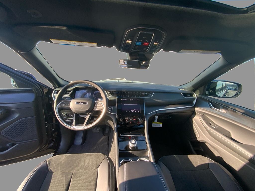 2025 Jeep Grand Cherokee GRAND CHEROKEE ALTITUDE X 4X2