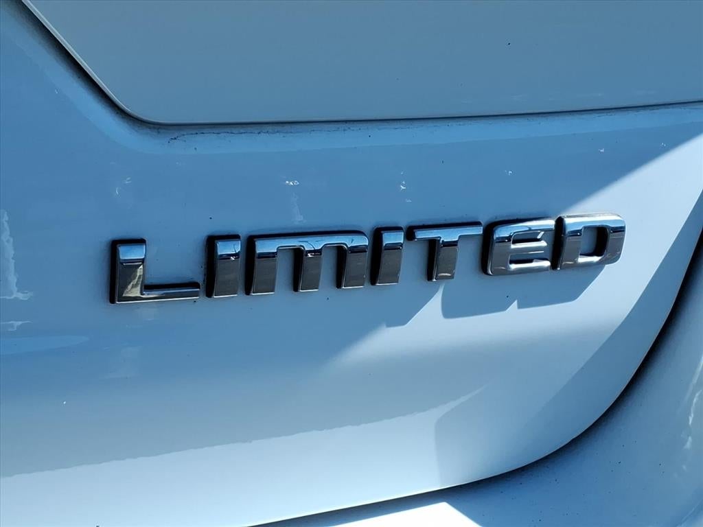 2023 Jeep Grand Cherokee Limited 4x2