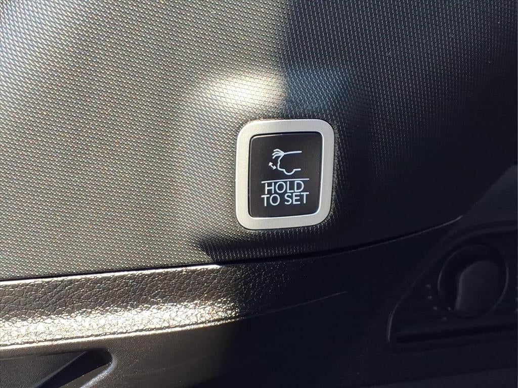 2023 Jeep Grand Cherokee Limited 4x2