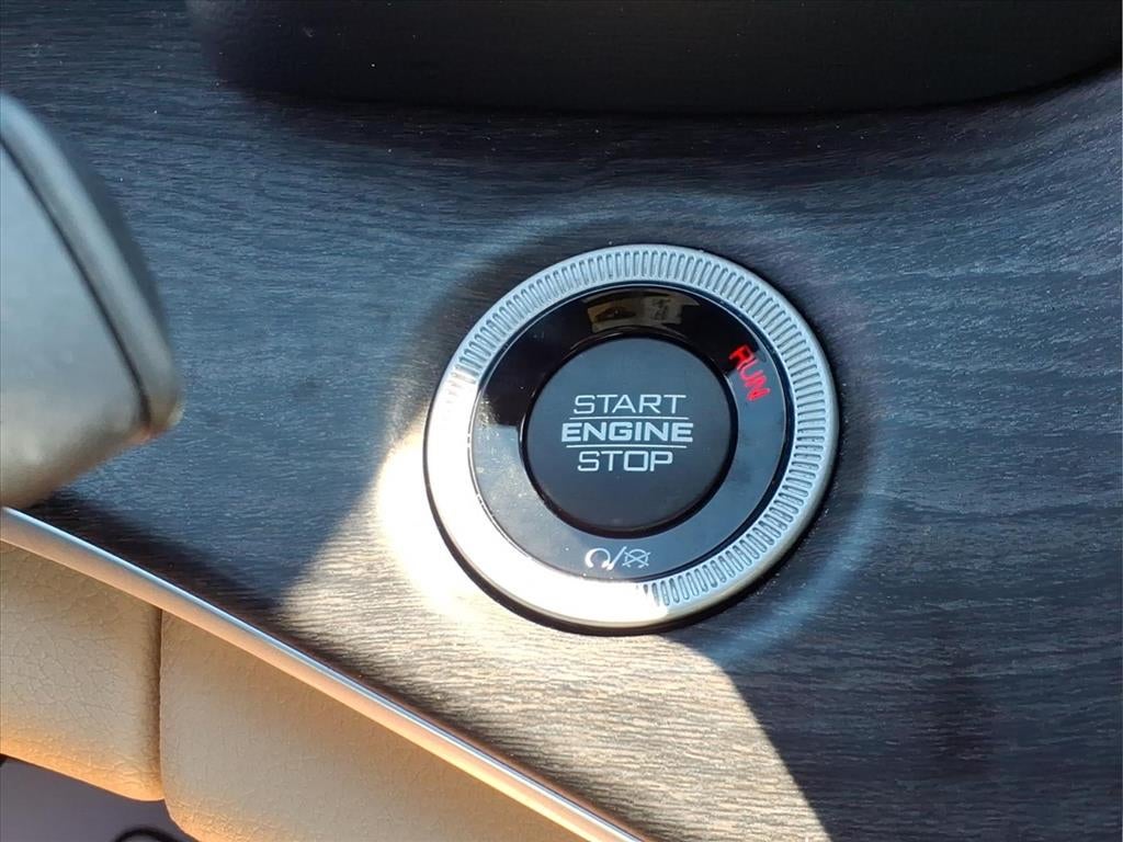 2023 Jeep Grand Cherokee Limited 4x2