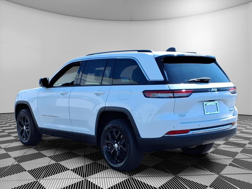 2023 Jeep Grand Cherokee Limited 4x2