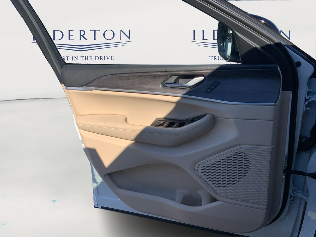 2025 Jeep Grand Cherokee GRAND CHEROKEE LIMITED 4X2