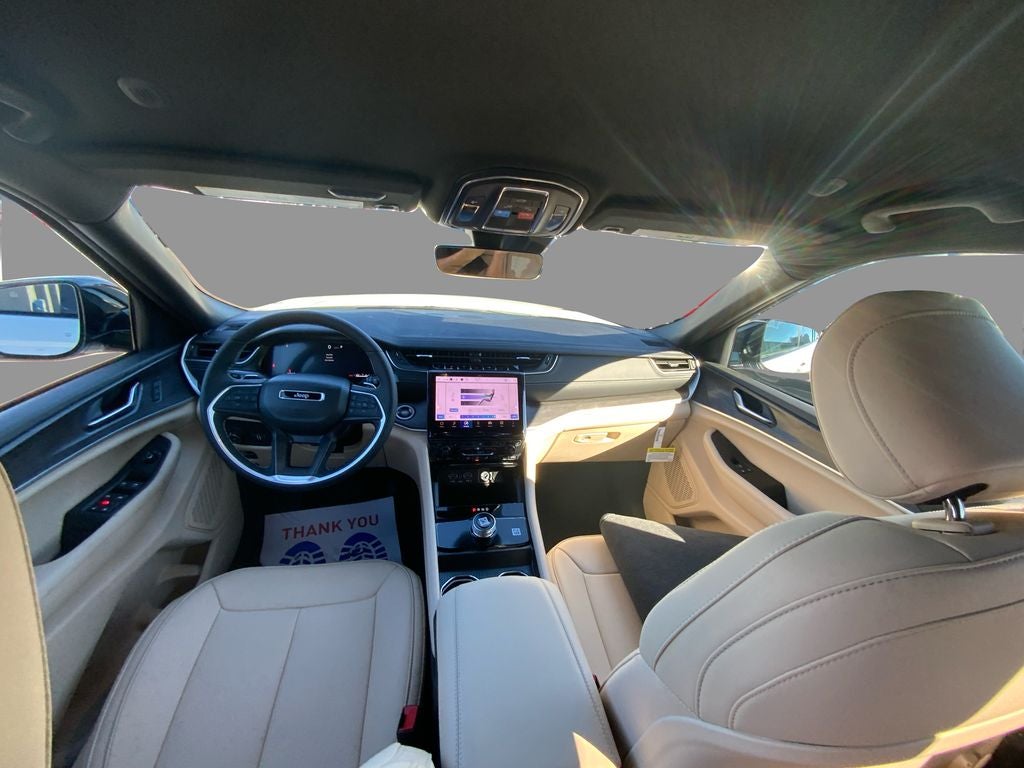 2025 Jeep Grand Cherokee GRAND CHEROKEE LIMITED 4X2