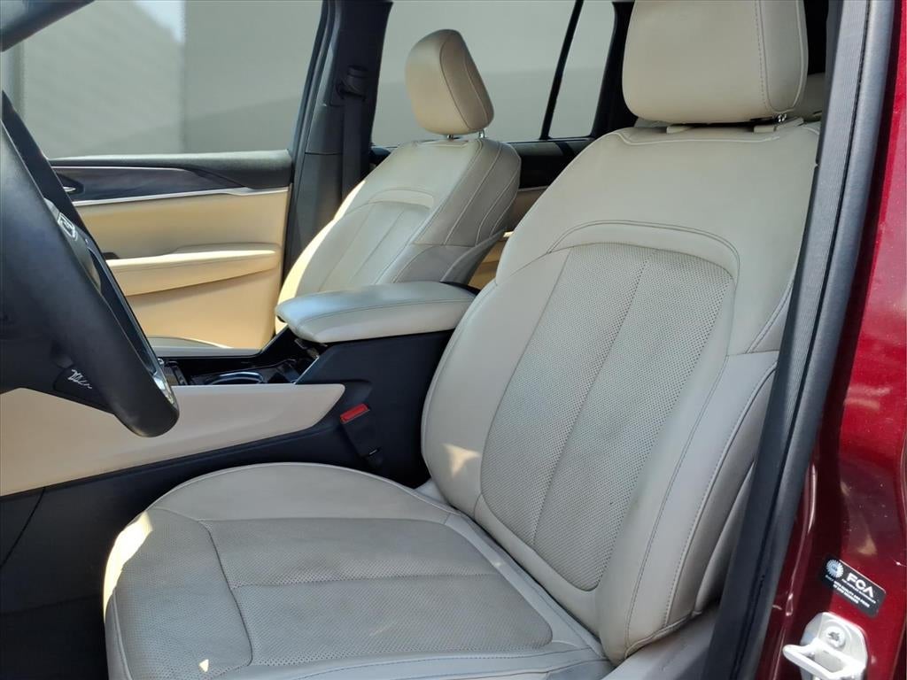 2023 Jeep Grand Cherokee Limited 4x2