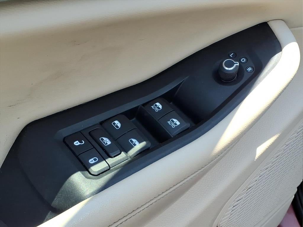 2023 Jeep Grand Cherokee Limited 4x2