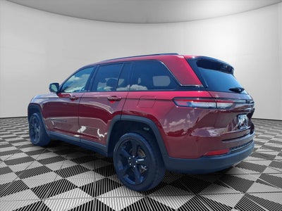 2023 Jeep Grand Cherokee Limited 4x2