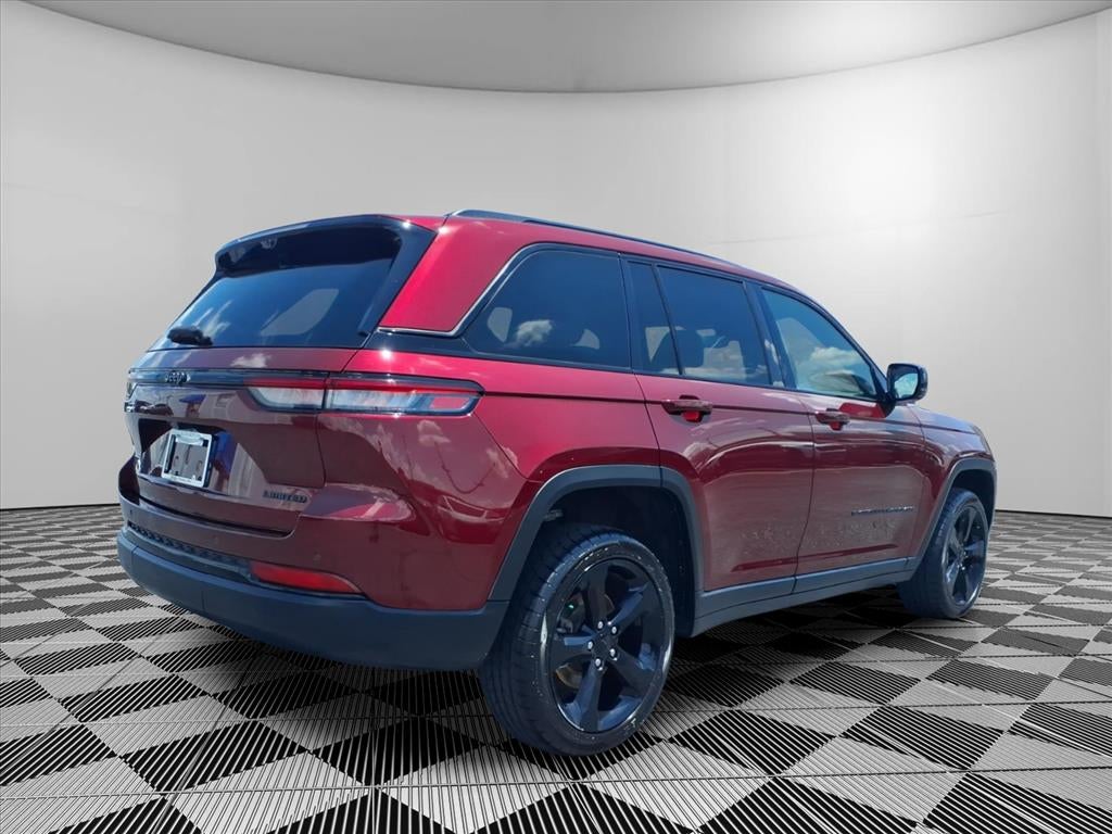 2023 Jeep Grand Cherokee Limited 4x2