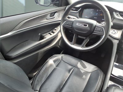 2023 Jeep Grand Cherokee Limited 4x2