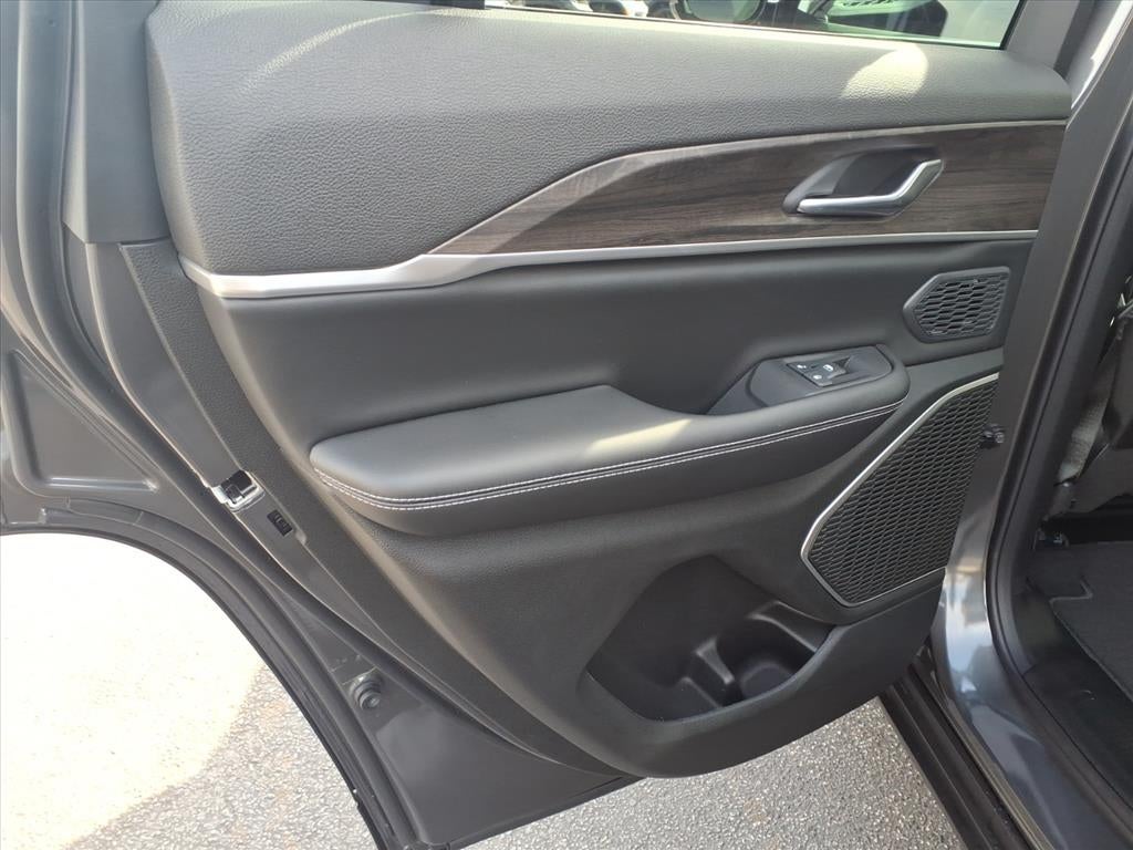 2026 Jeep Grand Cherokee GRAND CHEROKEE LIMITED 4X2