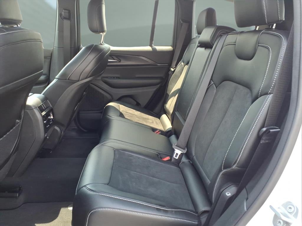 2025 Jeep Grand Cherokee Altitude X 4x4