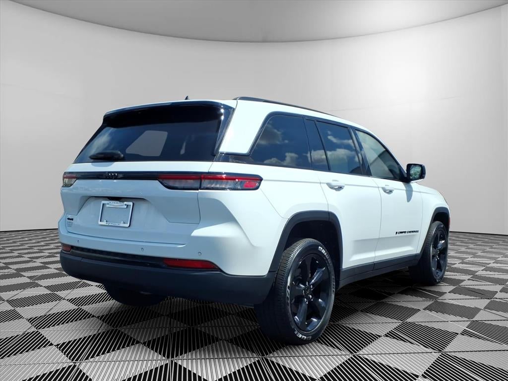 2025 Jeep Grand Cherokee Altitude X 4x4