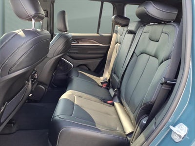 2027 Jeep Grand Cherokee GRAND CHEROKEE LIMITED RESERVE 4X4