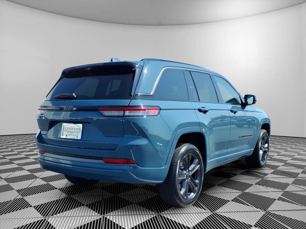 2027 Jeep Grand Cherokee GRAND CHEROKEE LIMITED RESERVE 4X4