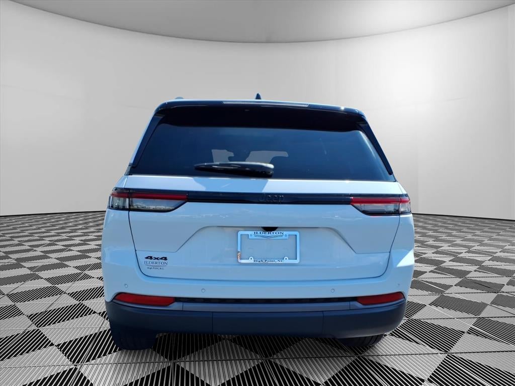 2027 Jeep Grand Cherokee Limited