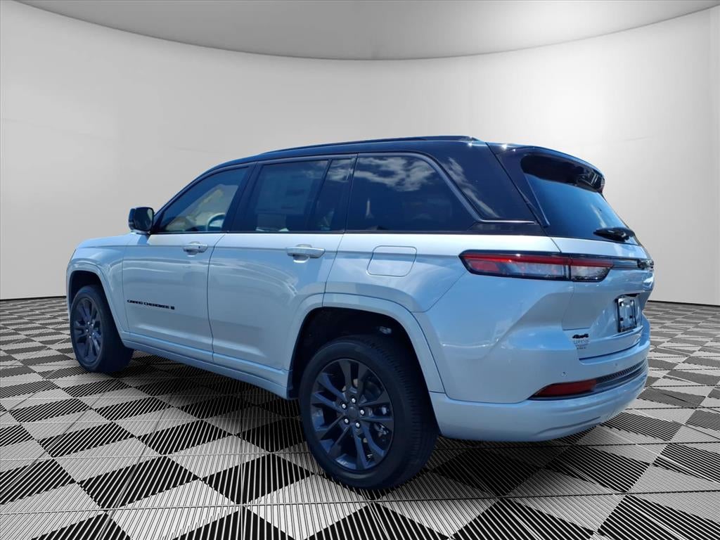 2026 Jeep Grand Cherokee GRAND CHEROKEE LIMITED RESERVE 4X4