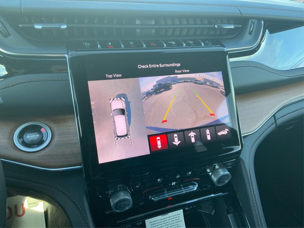 2025 Jeep Grand Cherokee GRAND CHEROKEE SUMMIT RESERVE 4X4