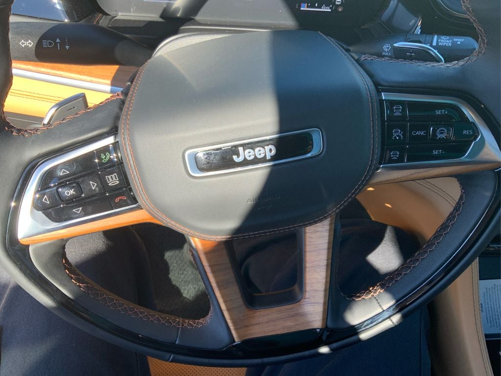 2025 Jeep Grand Cherokee GRAND CHEROKEE SUMMIT RESERVE 4X4