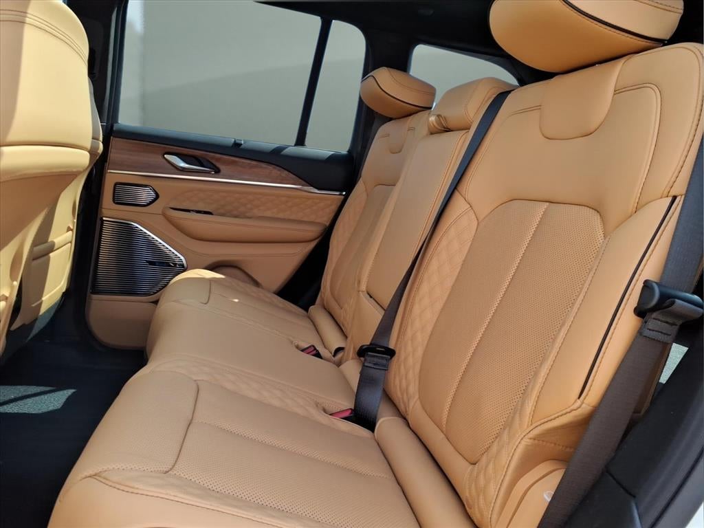 2026 Jeep Grand Cherokee GRAND CHEROKEE SUMMIT 4X4