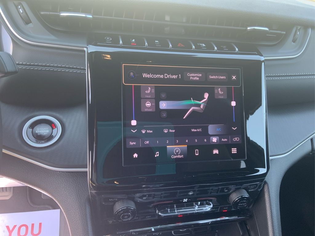 2025 Jeep Grand Cherokee GRAND CHEROKEE L ALTITUDE X 4X2