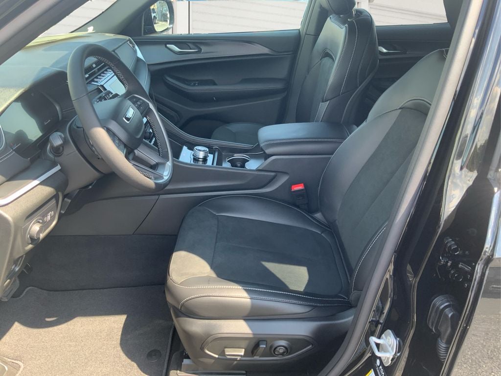 2025 Jeep Grand Cherokee GRAND CHEROKEE L ALTITUDE X 4X2