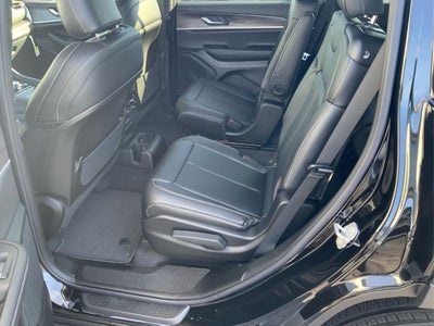 2025 Jeep Grand Cherokee GRAND CHEROKEE L LIMITED 4X2