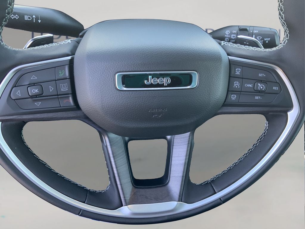 2025 Jeep Grand Cherokee GRAND CHEROKEE L LIMITED 4X2