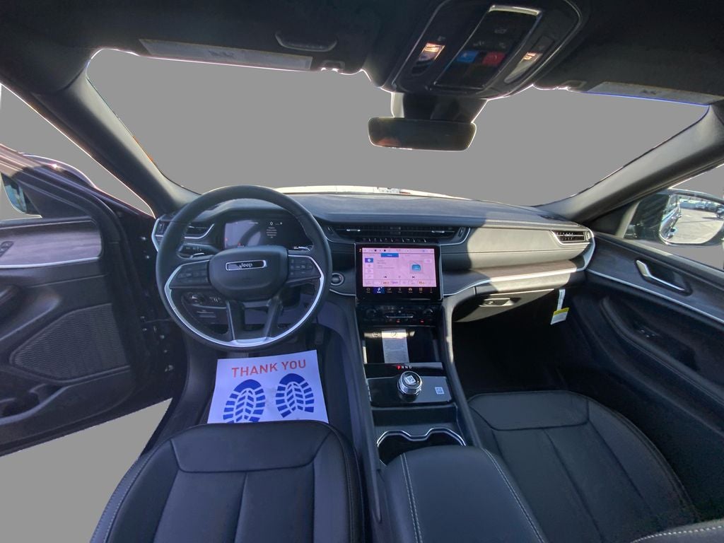 2025 Jeep Grand Cherokee GRAND CHEROKEE L LIMITED 4X2