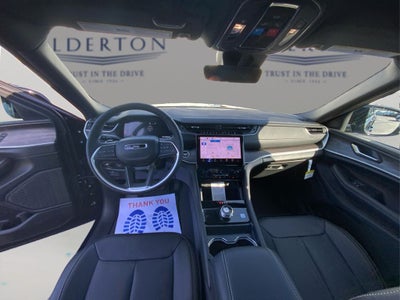 2025 Jeep Grand Cherokee GRAND CHEROKEE L LIMITED 4X2