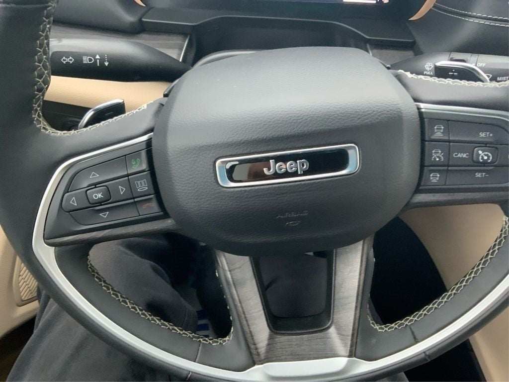 2024 Jeep Grand Cherokee L Limited 4x2