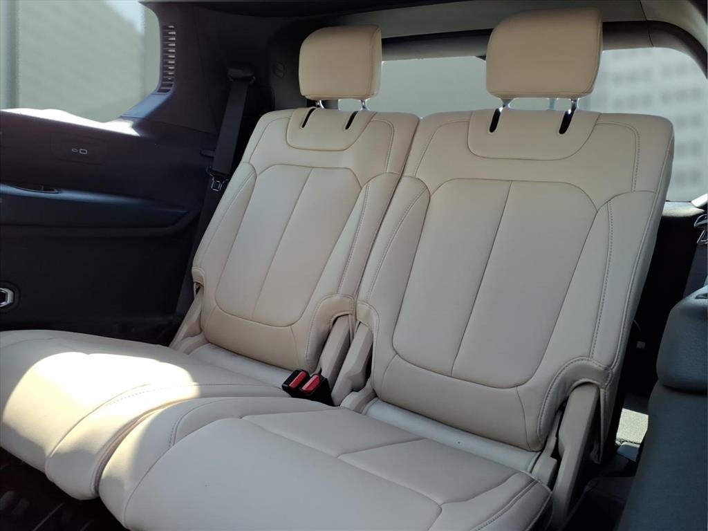 2026 Jeep Grand Cherokee GRAND CHEROKEE L LIMITED 4X2